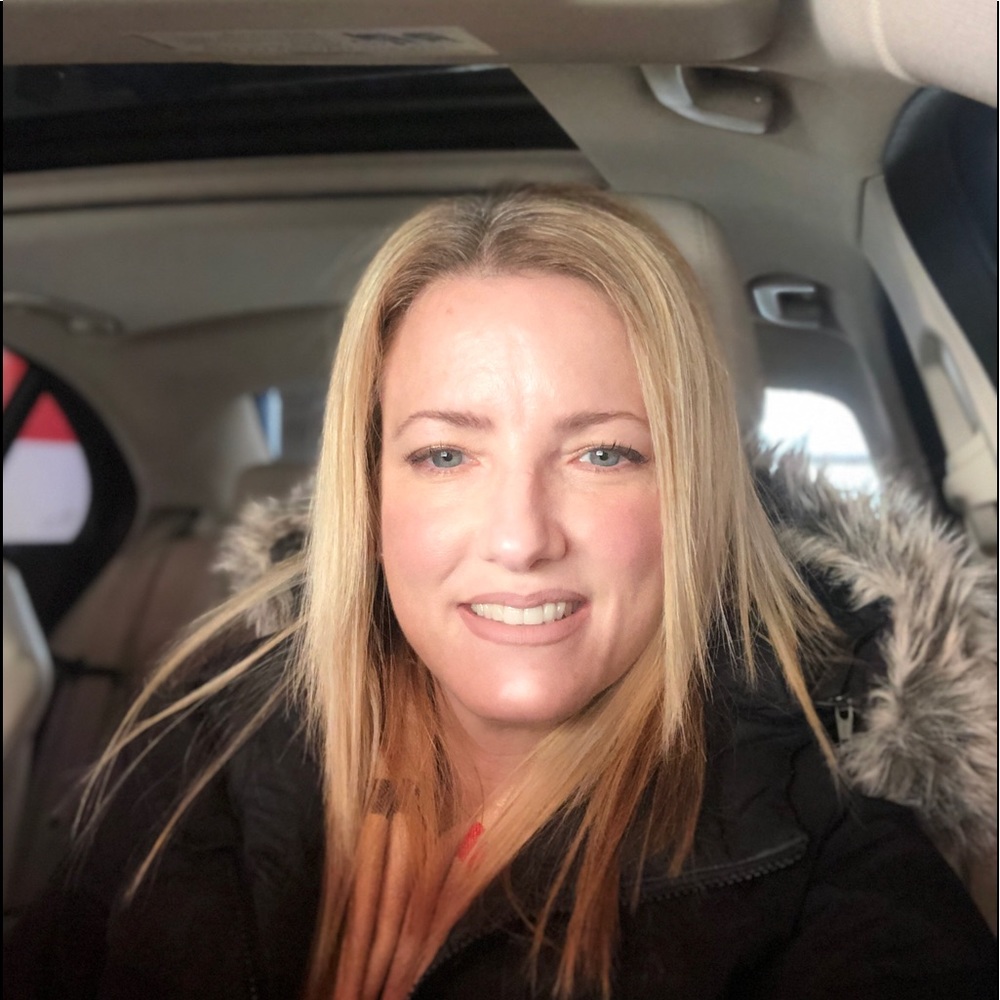 Meet your Posher, Lisa